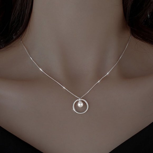 NEW 925 Sterling Silver Pearl Circle Necklace - Picture 1 of 6